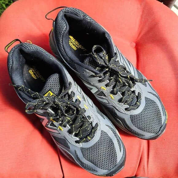New Balance Ultra Soft Comfort Insert Orthopedic All Terrain Athletic Mens SZ 10 - Picture 1 of 8
